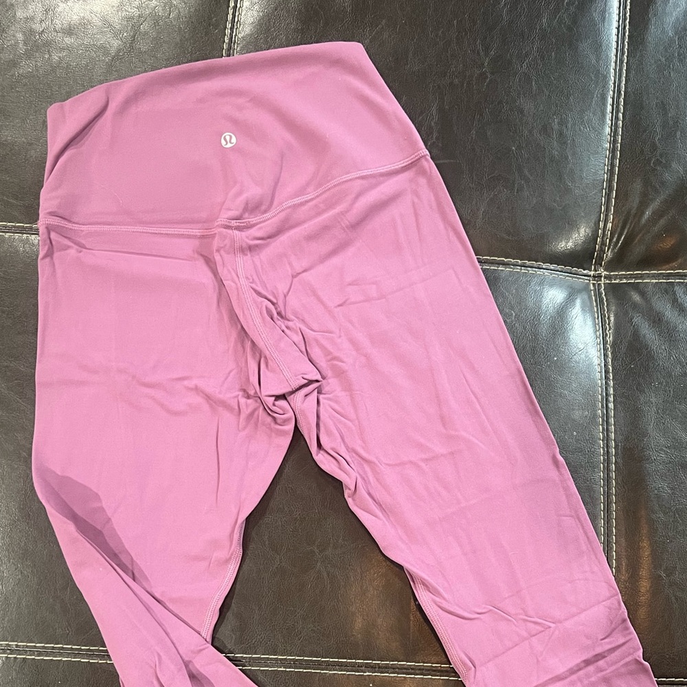 Lululemon side 6 leggings